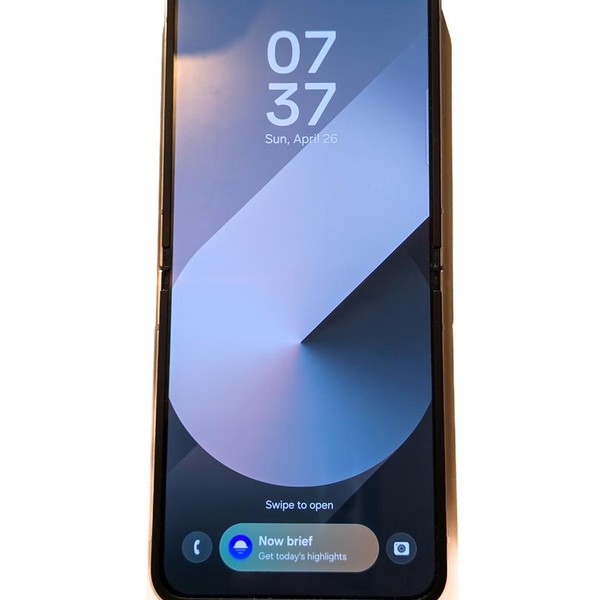 Samsung Galaxy Z Flip6 - AT&T, 256 GB, Silver, 12 GB, SM-F741U