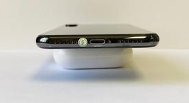 Good
													Apple iPhone X - Unlocked, Gray, 64 GB, A1865, photo 5 of 10