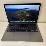Good MacBook Air 2020 - 13 inch - 256 GB, Gray, 8 GB, Apple M1