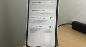 Good
													Apple iPhone Xr - Unlocked, White, 64 GB, A1984, photo 5 of 8