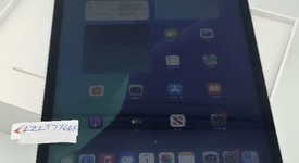 Mint
													Apple iPad Pro 11" 4th Gen 2022 - Wi-Fi, Gray, 256 GB, photo 1 of 9