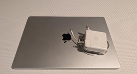 Mint
													MacBook Pro Late 2023 (M3) - 16" - Apple M3 Max 14-core, Silver, 1 TB, 36 GB, 30-core GPU, photo 5 of 12