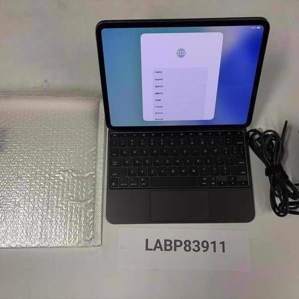 Apple iPad Pro 11 inch (M4) 2024 - Unlocked, 256 GB, Black, 8 GB, A2837, Standard Glass