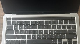 Good
													MacBook Pro 2020 - 13" - Apple M1, Gray, 512 GB, 8 GB, photo 5 of 12