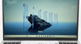 Mint
													Dell Laptop, photo 4 of 12