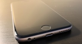 Good
													Apple iPhone 6S - AT&T, Grey, 32 GB, A1633, photo 2 of 8