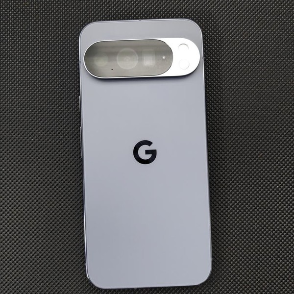 Google Pixel 10 Pro XL - Unlocked, 256 GB, Moonstone, GUL82