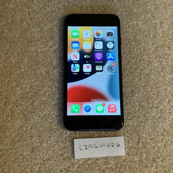 Apple iPhone 7 - Unlocked, Black, 32 GB, A1660