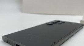 Mint
													Samsung Galaxy S24 Ultra - Unlocked, Black, 256 GB, 12 GB, SM-S928U1, photo 4 of 5