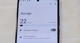 Good
													Motorola Edge (2022) - Unlocked, Gray, 256 GB, 8 GB, photo 2 of 4