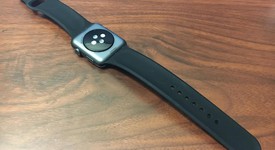 Good
													Apple Watch 1st Gen 42mm - Gray, 8 GB, A1554, Sport, photo 3 of 4