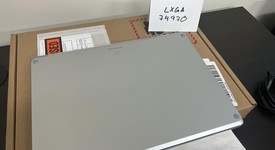 Mint
													Microsoft Surface Laptop 4 - Ryzen 5, Platinum, 256 GB, 8 GB, 13.5", photo 5 of 10