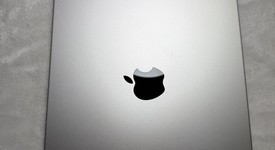 Good
													MacBook Pro Late 2023 (M3) - 14" - Apple M3, Silver, 512 GB, 8 GB, 10-core GPU, photo 3 of 13