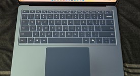 Good
													Microsoft Surface Laptop 7 - Sapphire, 1 TB, 16 GB, 13.8", photo 3 of 19