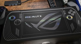 Good
													Asus ROG Ally X - Z1 Extreme, Black, 2 TB, 24 GB, photo 1 of 12