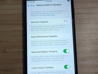 Apple iPhone SE 3rd Gen 2022