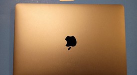 Good
													MacBook Air 2020 - 13" - Apple M1, Silver, 256 GB, 8 GB, photo 3 of 12