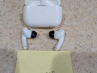 Apple AirPods Pro 2