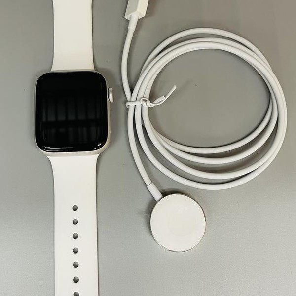 Apple Watch Series 4 44mm - Silver, A1978 - GPS, Aluminum