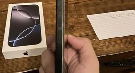 Mint
													Apple iPhone 16 Pro - Unlocked, Black, 128 GB, A3083, photo 5 of 8