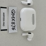 Used Apple AirPods Pro - MagSafe Case