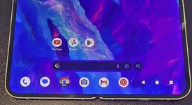 Mint
													Google Pixel 10 Pro Fold - Unlocked, Jade, 256 GB, GU0NP, photo 2 of 9