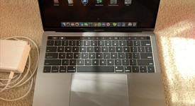 Mint
													MacBook Pro 2018 (With Touch Bar) - 13" - I5, Gray, 512 GB, 8 GB, photo 3 of 9