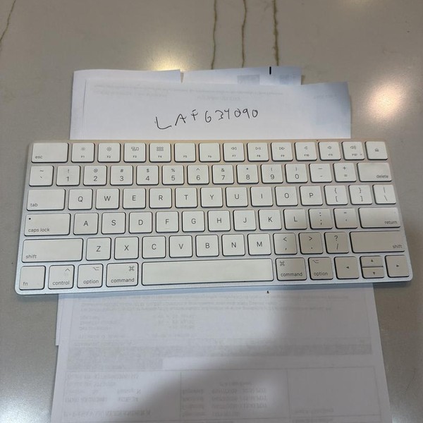 Apple Magic Keyboard