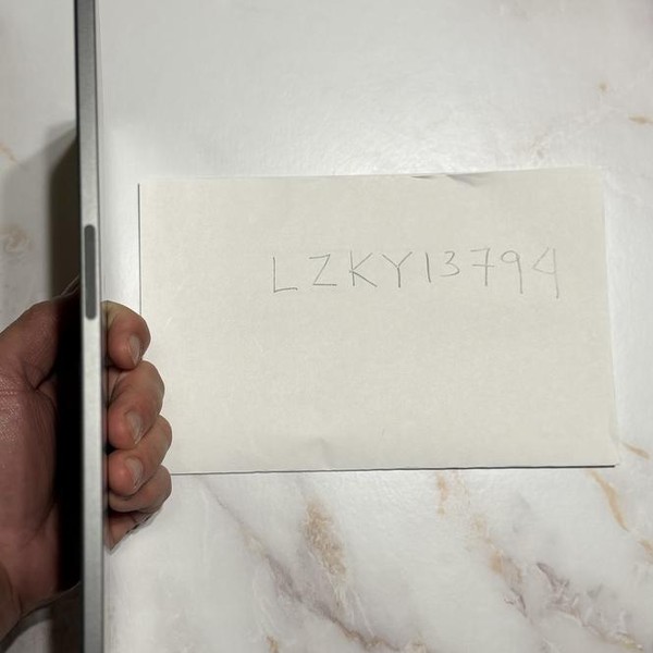 Apple iPad Pro 11 inch (M4) 2024 - Unlocked, 256 GB, Black, 8 GB, A2837, Standard Glass