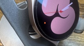 Good
													Samsung Galaxy Watch4 - Unlocked, Gold, 40mm, photo 3 of 6
