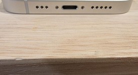 Good
													Apple iPhone 14 - Unlocked, Starlight, 128 GB, A2649, photo 5 of 7