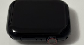 Mint
													Apple Watch Series 8 45mm - Unlocked, Midnight, A2774 - Cellular, Aluminum, photo 3 of 9