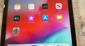 Mint
													Apple iPad Air - Unlocked, Gray, 128 GB, photo 1 of 6