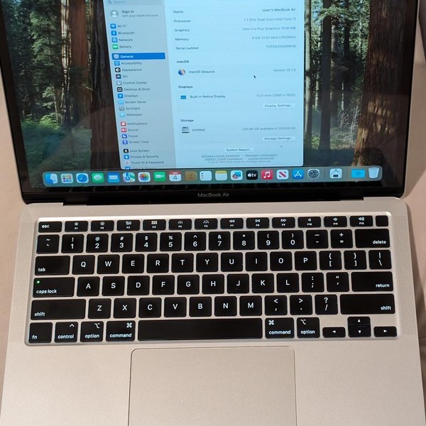 MacBook Air 2020 - 13 inch - 256 GB, Silver, 8 GB, Intel Core i3