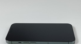 Good
													Apple iPhone 13 Pro - Unlocked, Green, 1 TB, A2483, photo 3 of 7