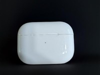 Apple AirPods Pro 1st Gen