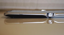 Mint
													Motorola Razr 2 5G - Unlocked, Silver, 256 GB, 8 GB, XT2071-3, photo 2 of 6