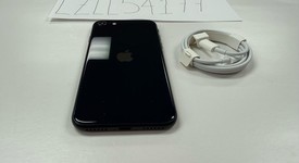Mint
													Apple iPhone SE 3rd Gen 2022 - Unlocked, Midnight, 64 GB, A2595, photo 3 of 7