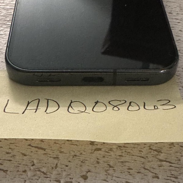 Google Pixel 10 Pro - Mint Mobile, 128 GB, Obsidian, G4QUR