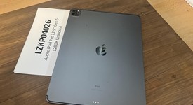 Good
													Apple iPad Pro 12.9" 5th Gen 2021 - Unlocked, Gray, 128 GB, photo 4 of 5