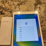 Good Apple iPad (5th Gen) - Wi-Fi, 32 GB, Gold, A1822