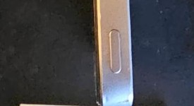 Good
													Apple iPhone SE 1st Gen 2016 - Unlocked, Silver, 32 GB, A1662, photo 2 of 5