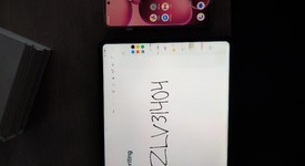 Mint
													OPPO Find X8 Ultra - Unlocked Non-US, Pink, 512 GB, 16 GB, photo 1 of 9