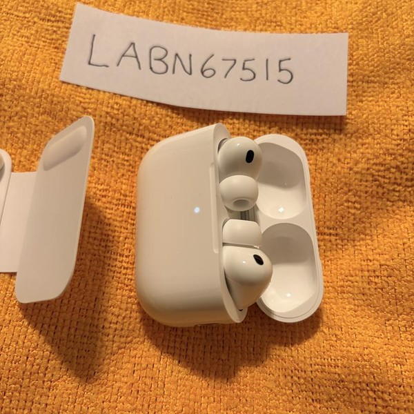 Apple AirPods Pro 3