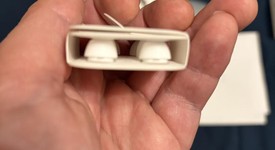 Used
													Apple AirPods Pro 2 - USB-C, photo 4 of 9