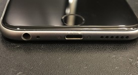 Good
													Apple iPhone 6 - AT&T, Gray, 16 GB, A1549, Prepaid, photo 5 of 8
