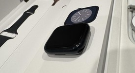 Good
													Apple Watch Series 8 45mm - Midnight, A2771 - GPS, Aluminum, photo 2 of 8