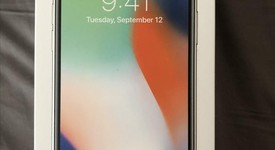 Mint
													Apple iPhone X - Unlocked, Silver, 256 GB, A1901, GSM, photo 5 of 15