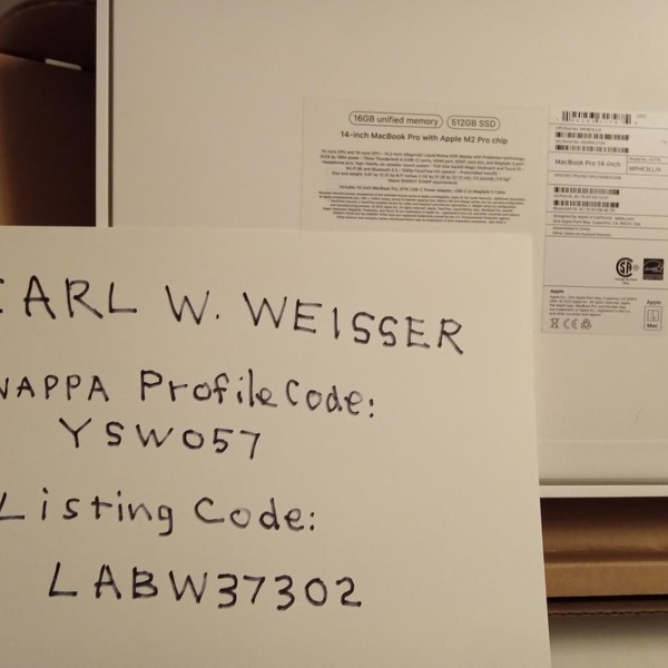 MacBook Pro 2023 - 14 inch - 512 GB, Gray, 16 GB, Apple M2 Pro 10-core