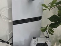 PlayStation 5 Pro (2024)